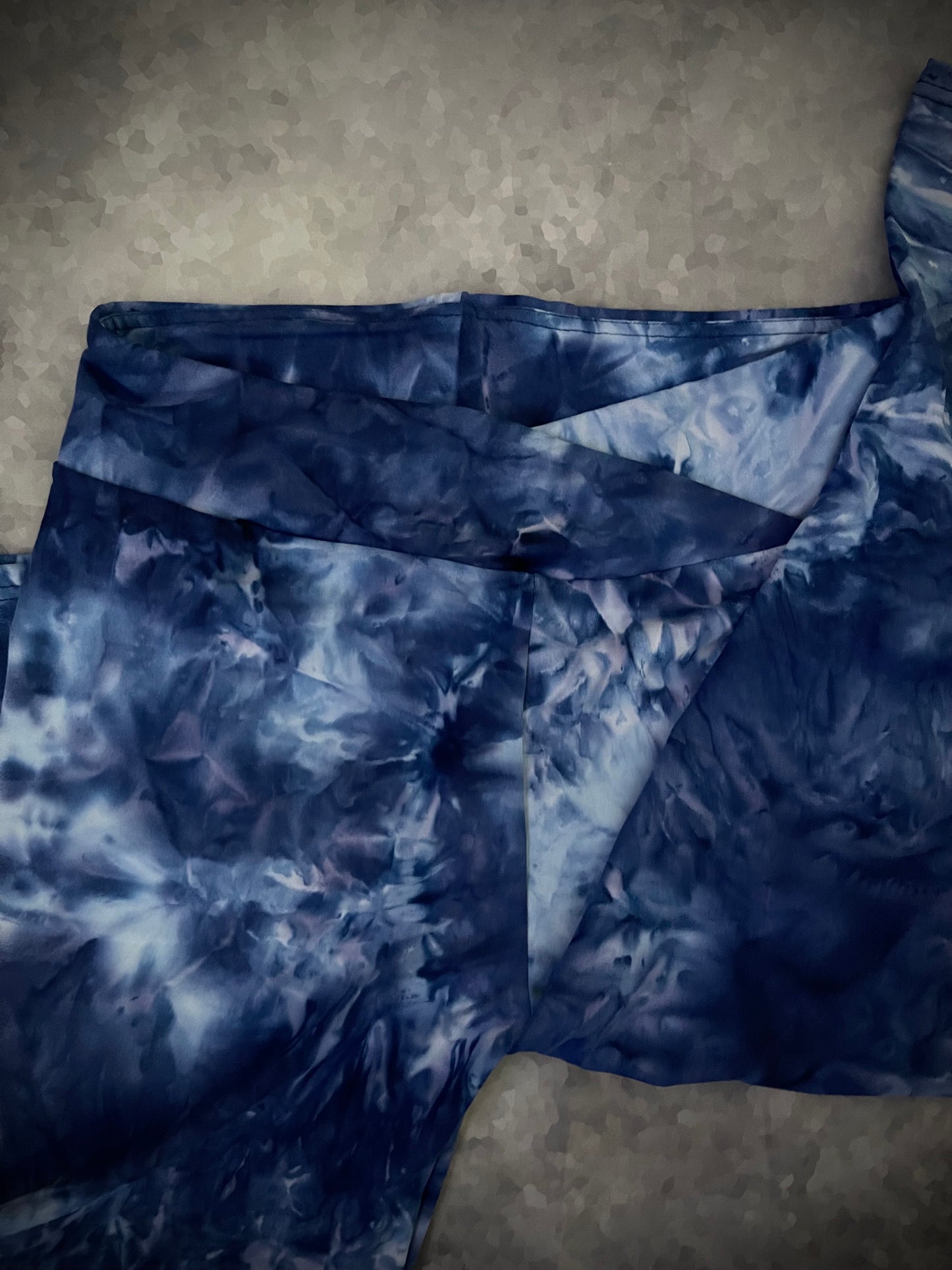 Blue Tie Dye Capri Leggings Plus Size
